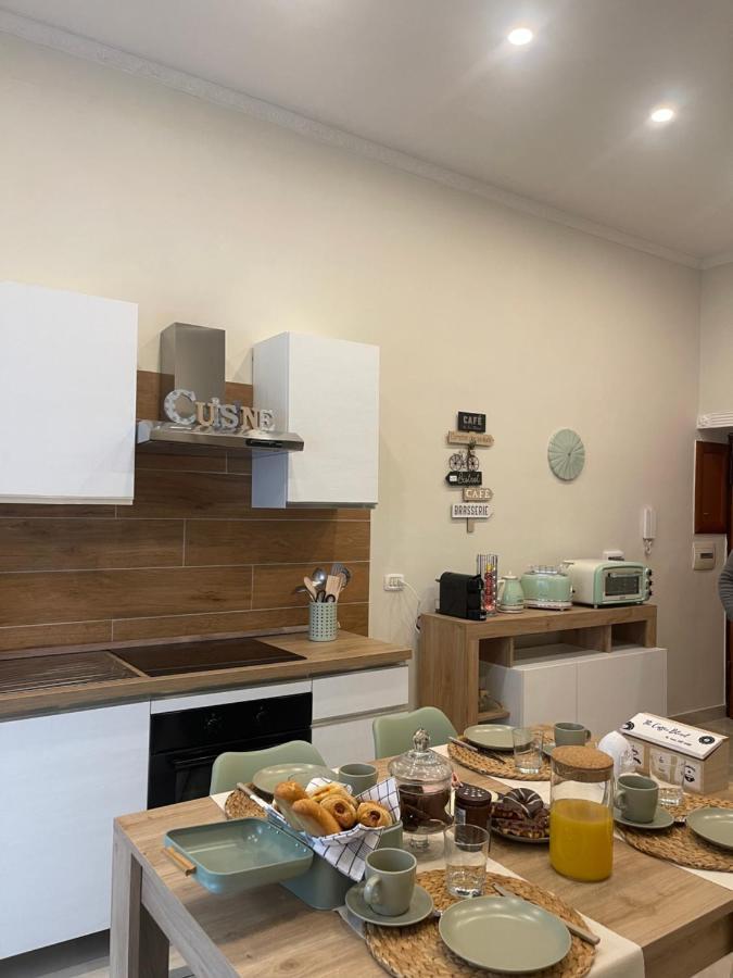 Miracles On 32Th Street Apartment Naples Luaran gambar