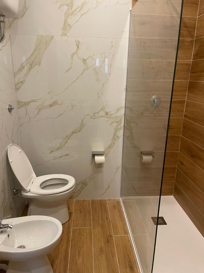 Miracles On 32Th Street Apartment Naples Luaran gambar