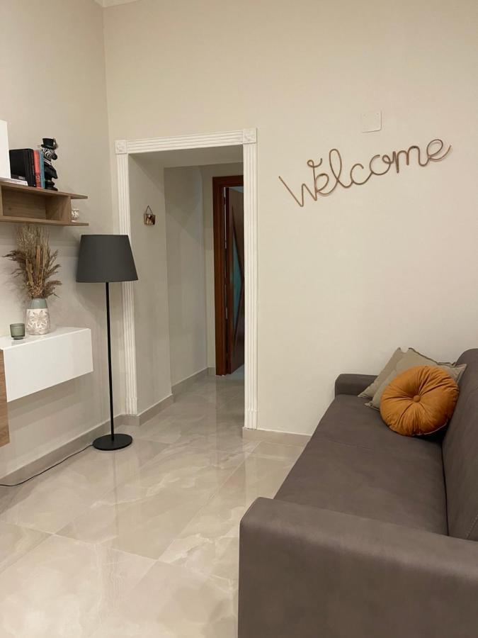 Miracles On 32Th Street Apartment Naples Luaran gambar