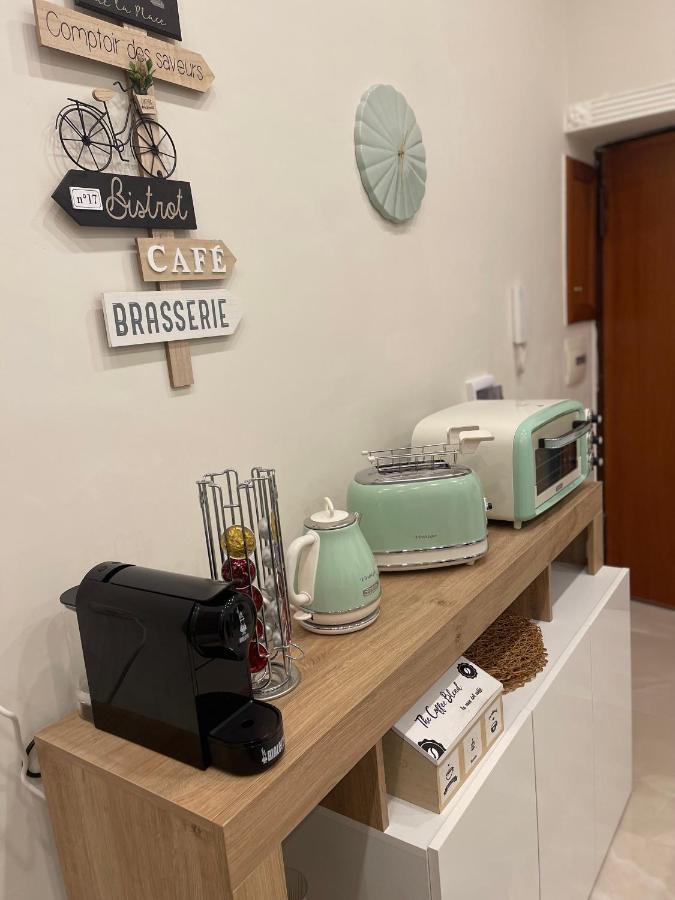 Miracles On 32Th Street Apartment Naples Luaran gambar