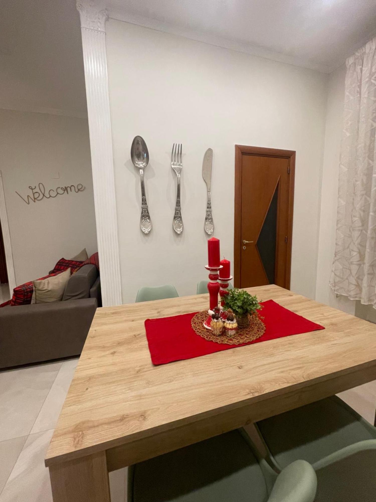Miracles On 32Th Street Apartment Naples Luaran gambar